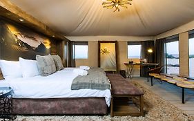 Dead Valley Lodge